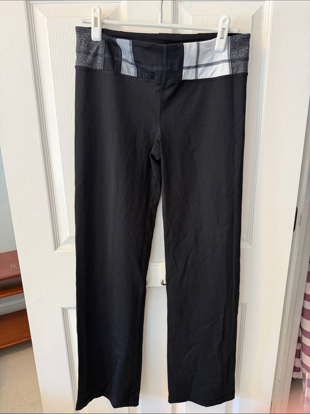 90 Degree By Reflex Black Leggings with Gray & White Waistband